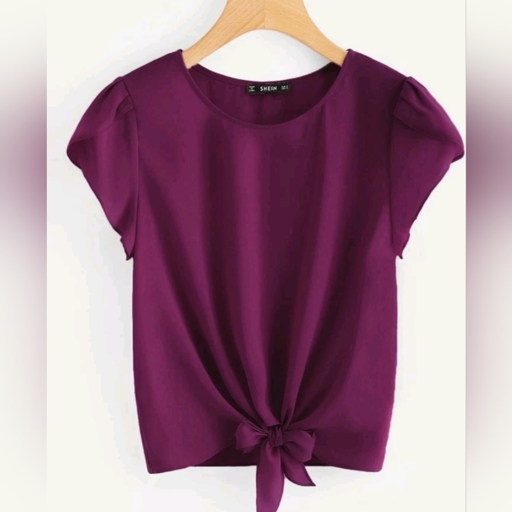Shine tulip sleeve knot front top